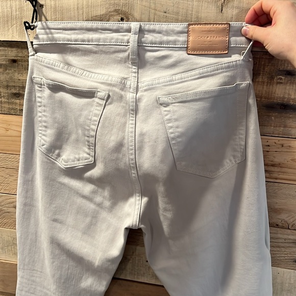 Luckbrand white denim - Picture 4 of 5